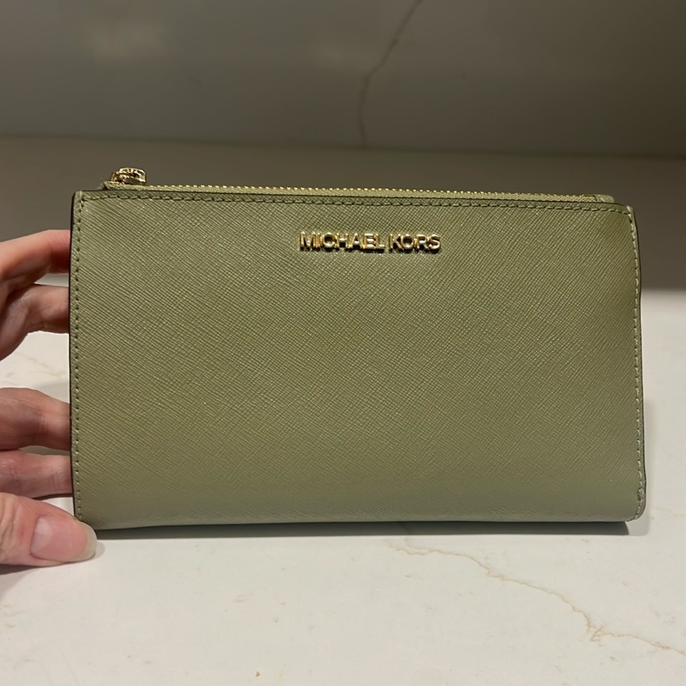 Michael Kors wallet